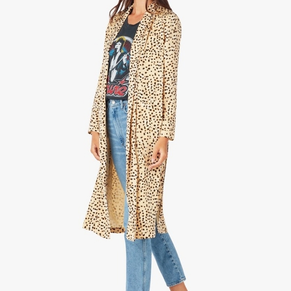 CUPCAKES AND CASHMERE duster